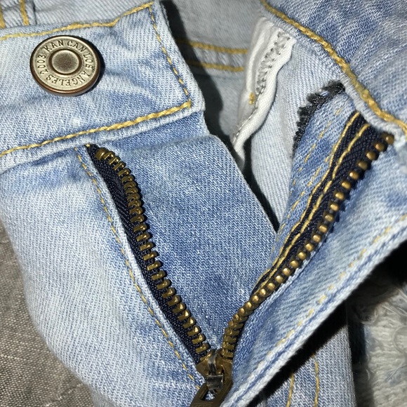 🌈KanCan Distressed Jeans Size 27🌈 - Picture 5 of 12